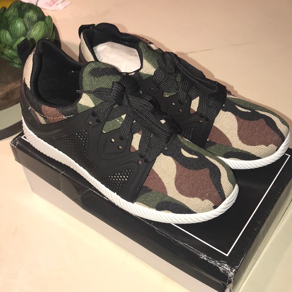 Camo Size 8 Qupid Sneakers BNIB